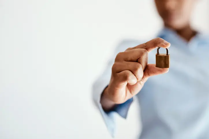 Protege tus datos y tus finanzas con estos tips antifraude