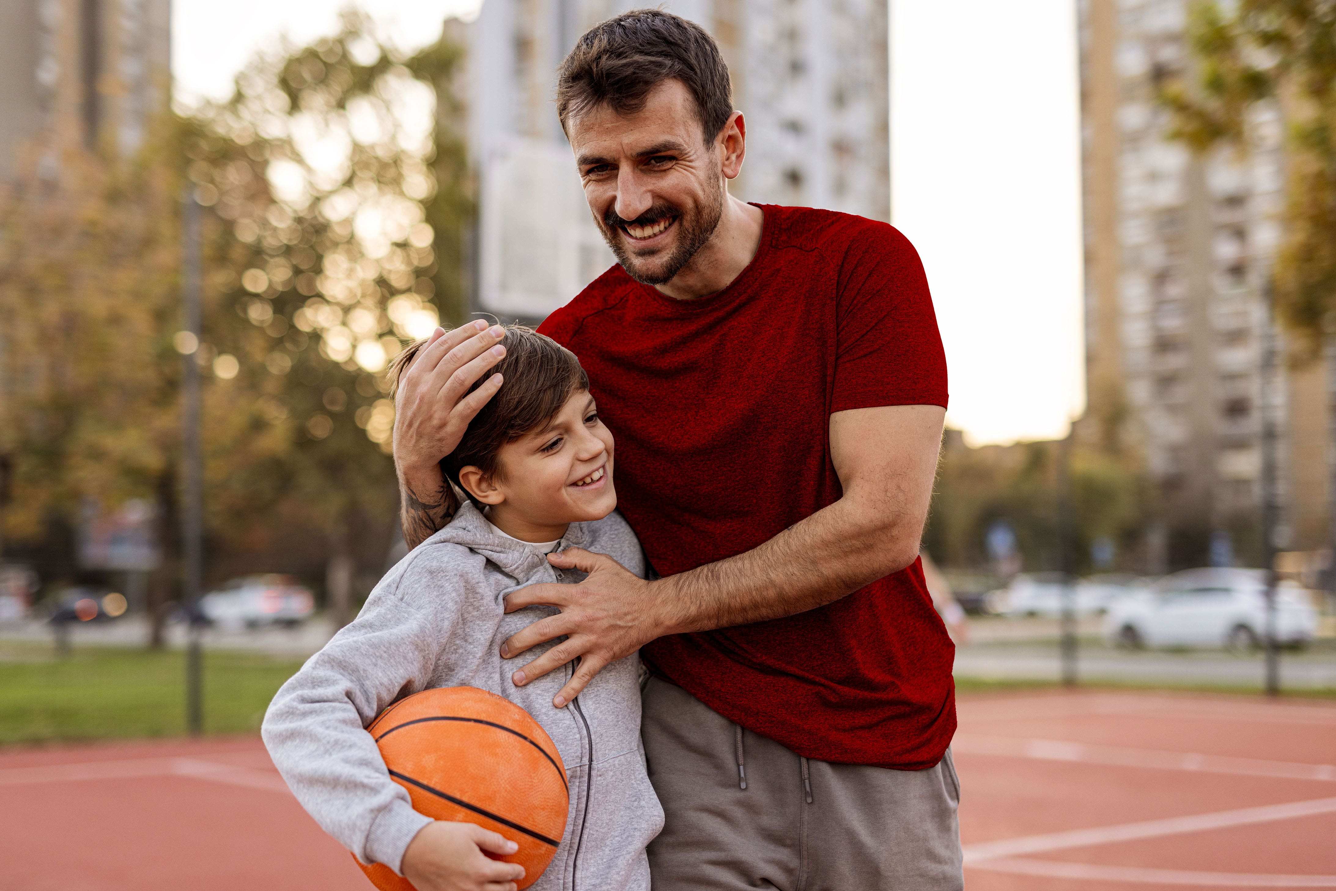 Día del padre, guía para tratar finanzas en familia