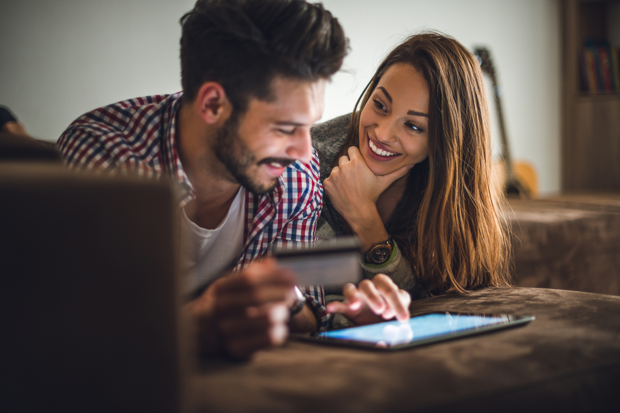 El amor y las finanzas: cómo construir un futuro juntos este San Valentín.