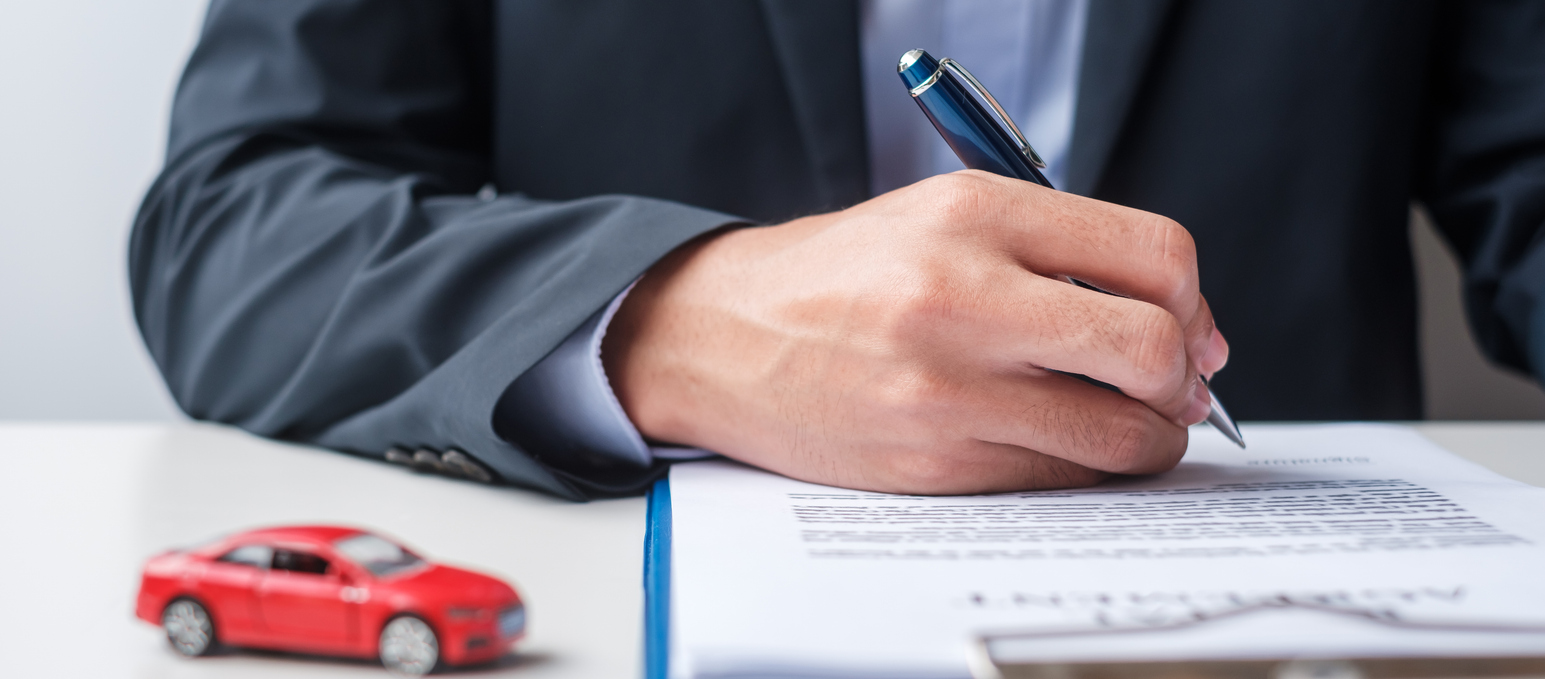 ¿Qué es un seguro para autos fronterizos y legalizados?