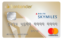 personas-tarjetas-de-credito-Delta-Oro